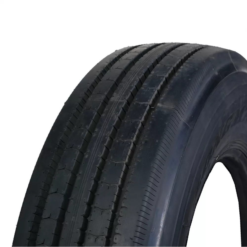 Грузовая шина 295/80 R22,5 Long March LM-216 18PR в Заречном