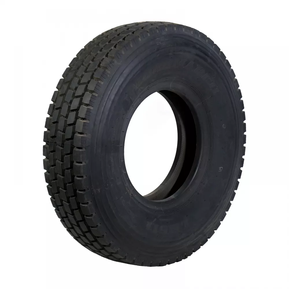  Грузовая шина Blackhawk BAR26 235/75 R17,5 143/141J, Рулевая ось  в Заречном